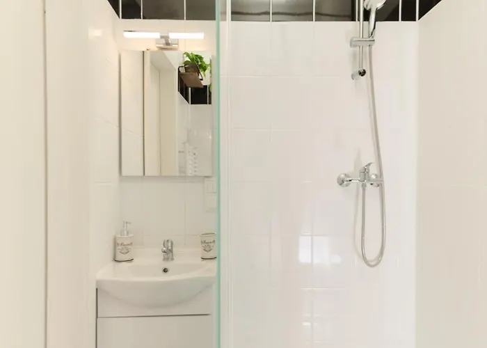 Apartamento Near Center - 3min Walk To U4 Metro Viena